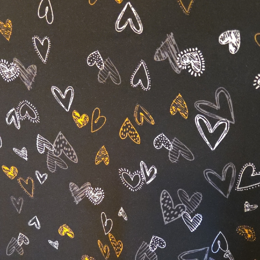 Gold And White Heart Pattern Black Button-down Crop Blouse - Picture 5 of 7